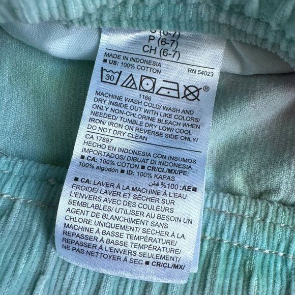 Lot of 2 Old Navy Kids Size Small 6-7 Drawstring Corduroy Shorts Tie Dye, Blue - Picture 6 of 10